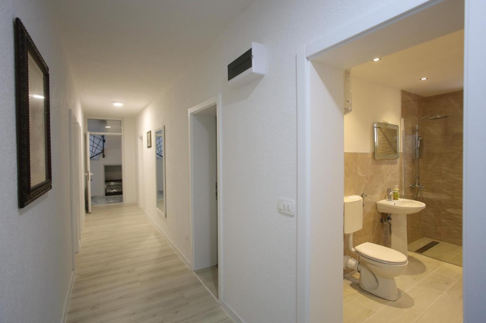 Apartments Daris Mostar Buitenkant foto