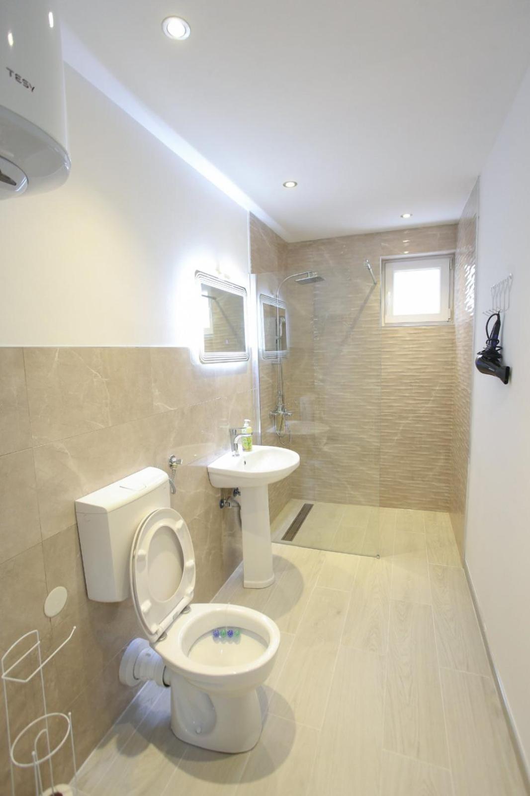 Apartments Daris Mostar Buitenkant foto