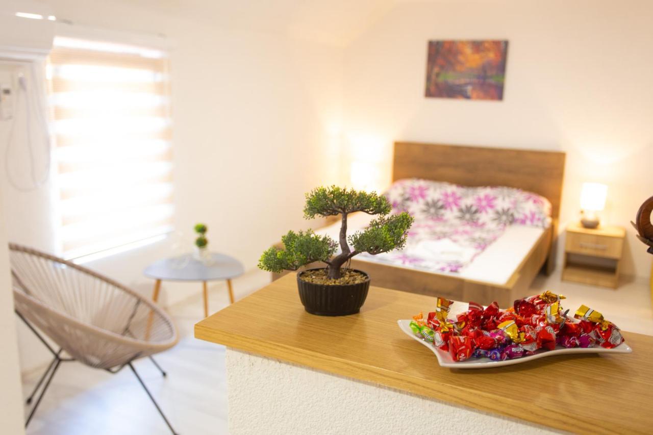 Apartments Daris Mostar Buitenkant foto